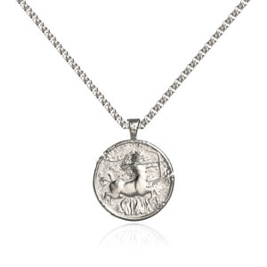 1-naszyjnik-srebrny-strzelec-lancuszek-przod